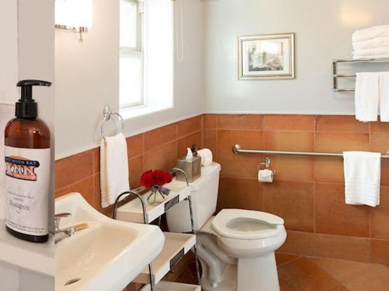 Half Moon Bay Inn - Main Street Downtown 외부 사진